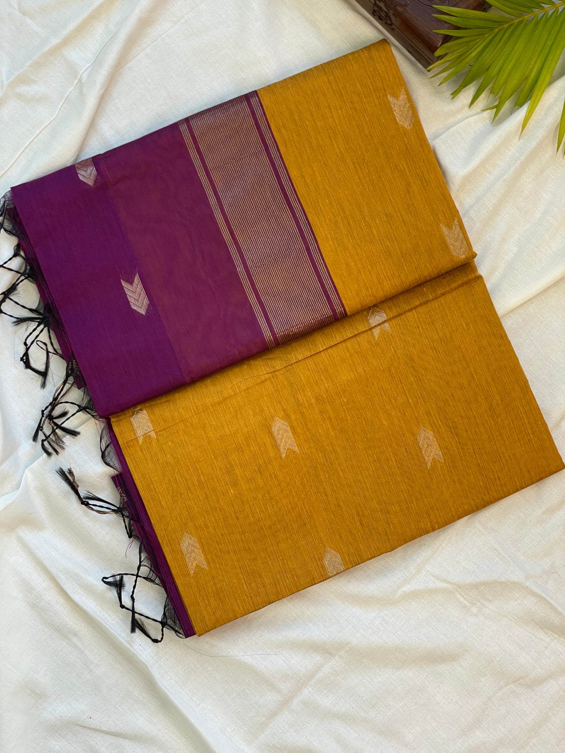 Eterna Maheshwari Marigold Plum Saree – Mustard & Purple Zari Butta Handwoven Elegance